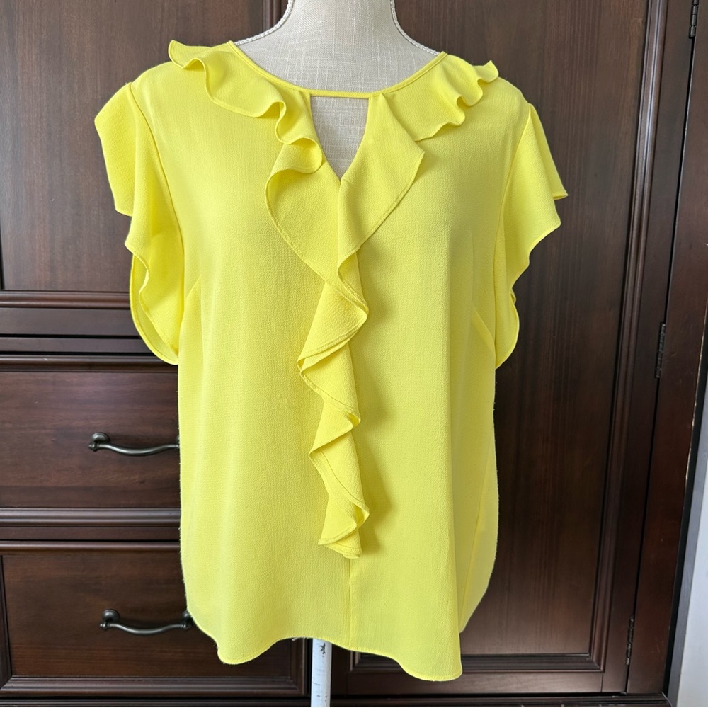 Vince Camuto Yellow Flutter Sleeve Ruffled Blouse